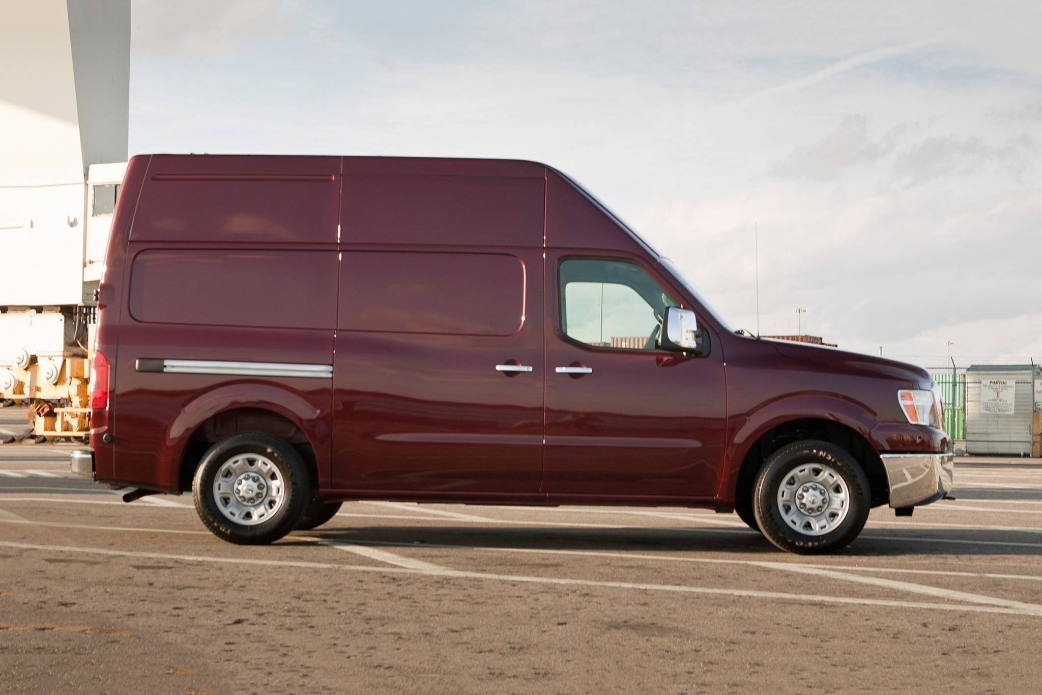 Nissan nv 20